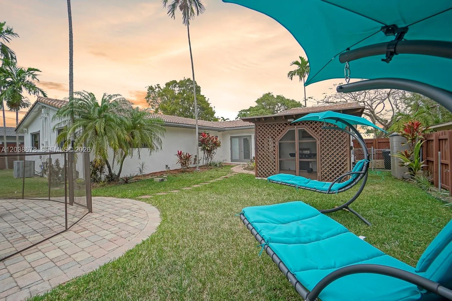 850 NE 182nd Ter, North Miami Beach, FL 33162 photo 9