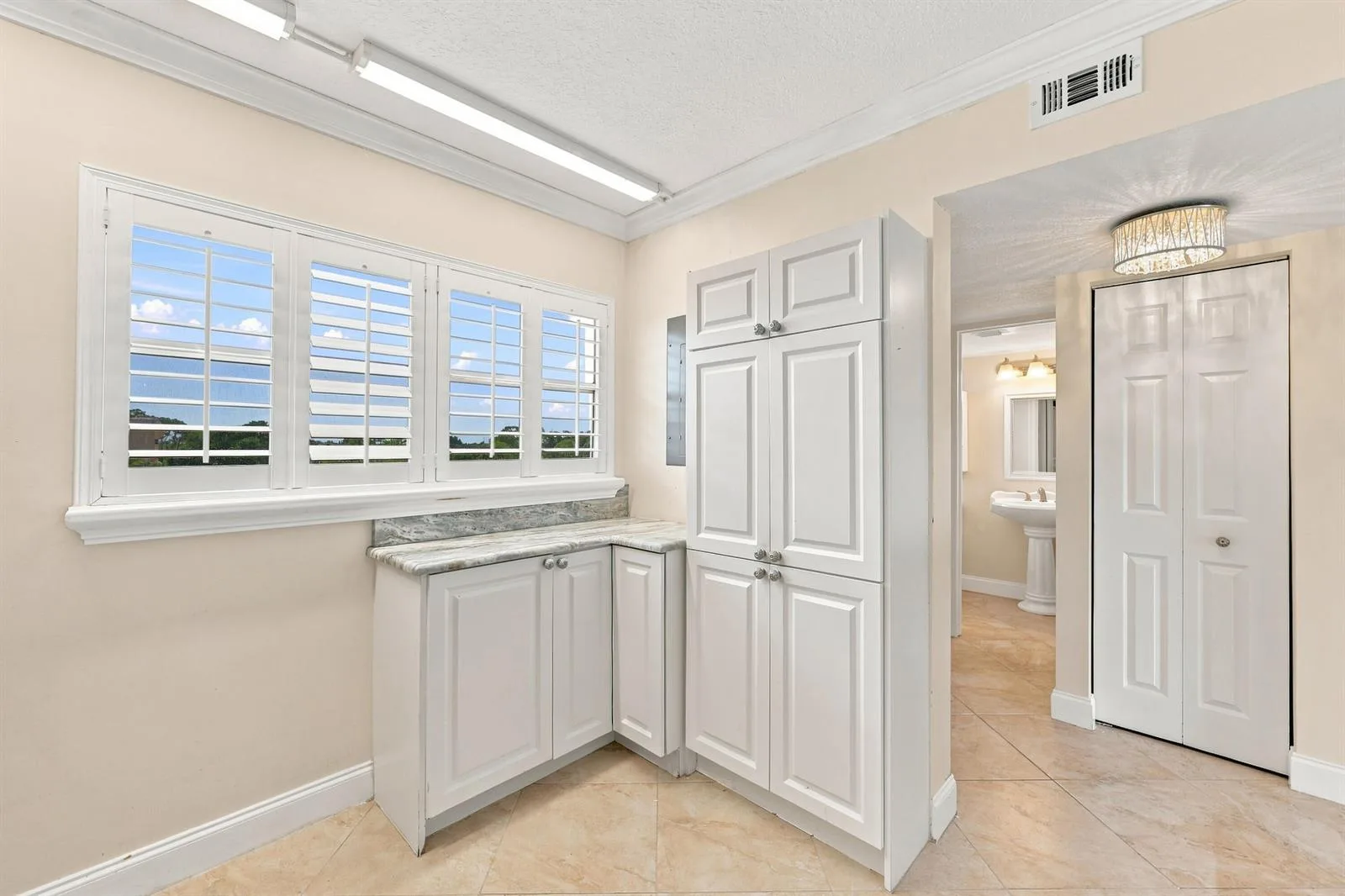 3661 Via Poinciana # 513, Lake Worth, FL 33467 photo 4