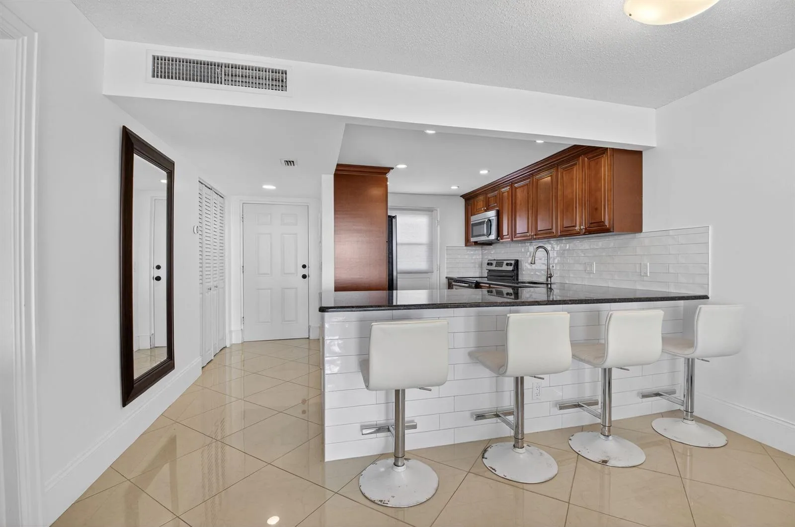 5500 NW 2nd Avenue # 718, Boca Raton, FL 33487