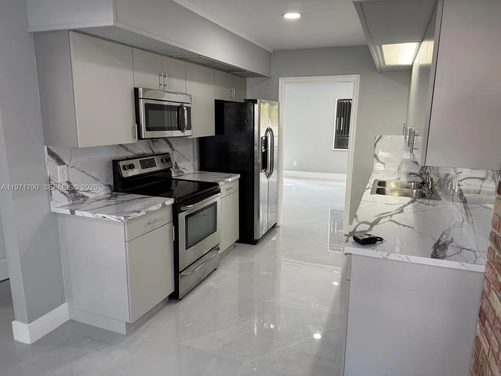 2700 N 34th Ave # I, Hollywood, FL 33021 photo 5