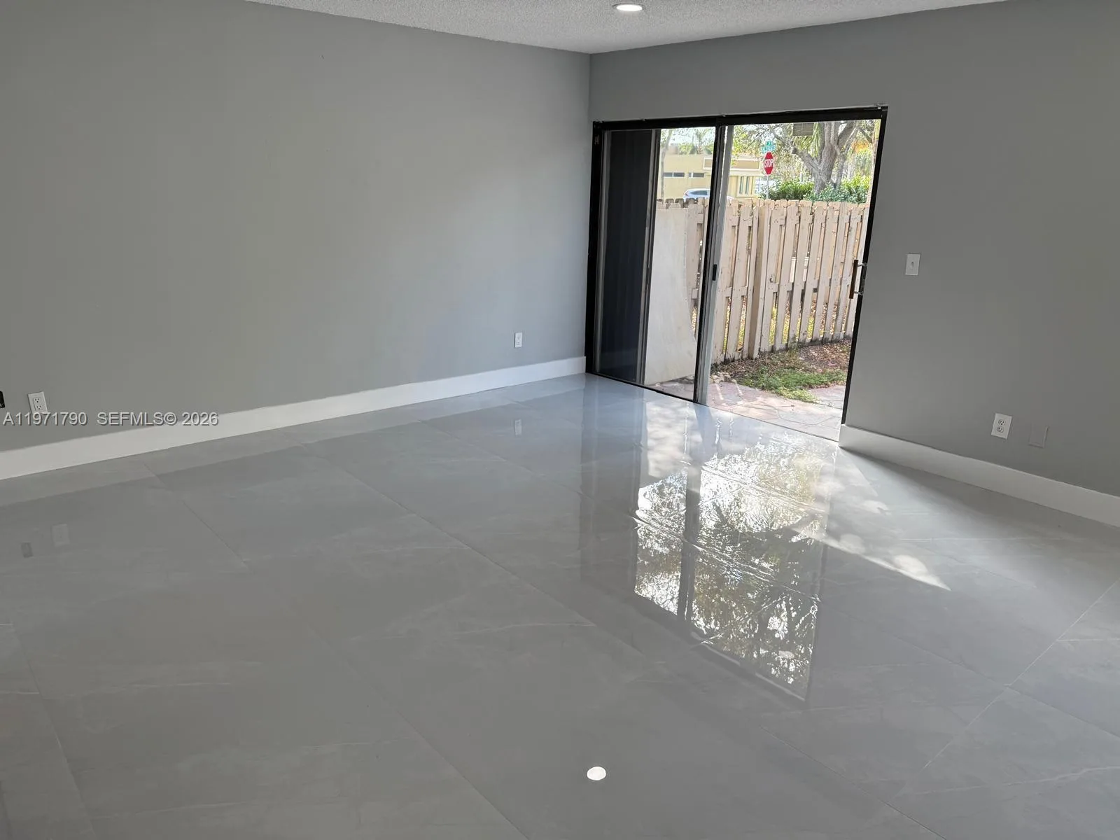 2700 N 34th Ave # I, Hollywood, FL 33021 photo 7