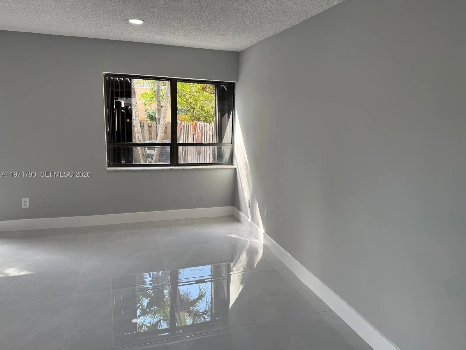2700 N 34th Ave # I, Hollywood, FL 33021 photo 8