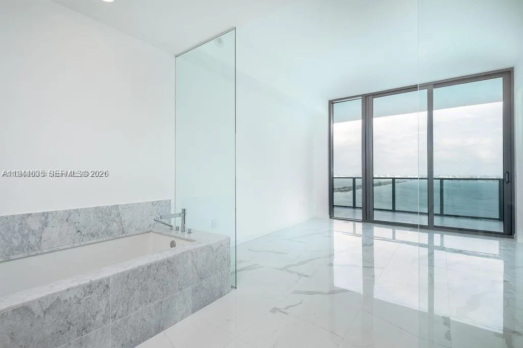 480 NE 31st St # 3101, Miami, FL 33137 photo 6