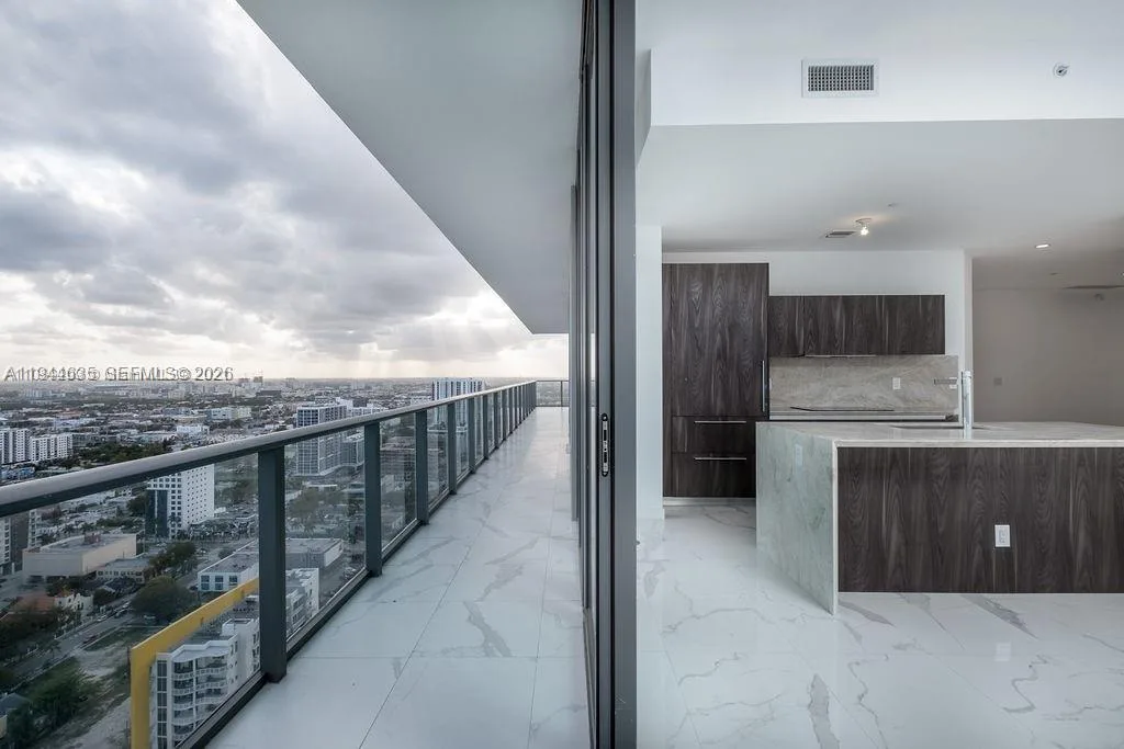 480 NE 31st St # 3101, Miami, FL 33137 photo 8