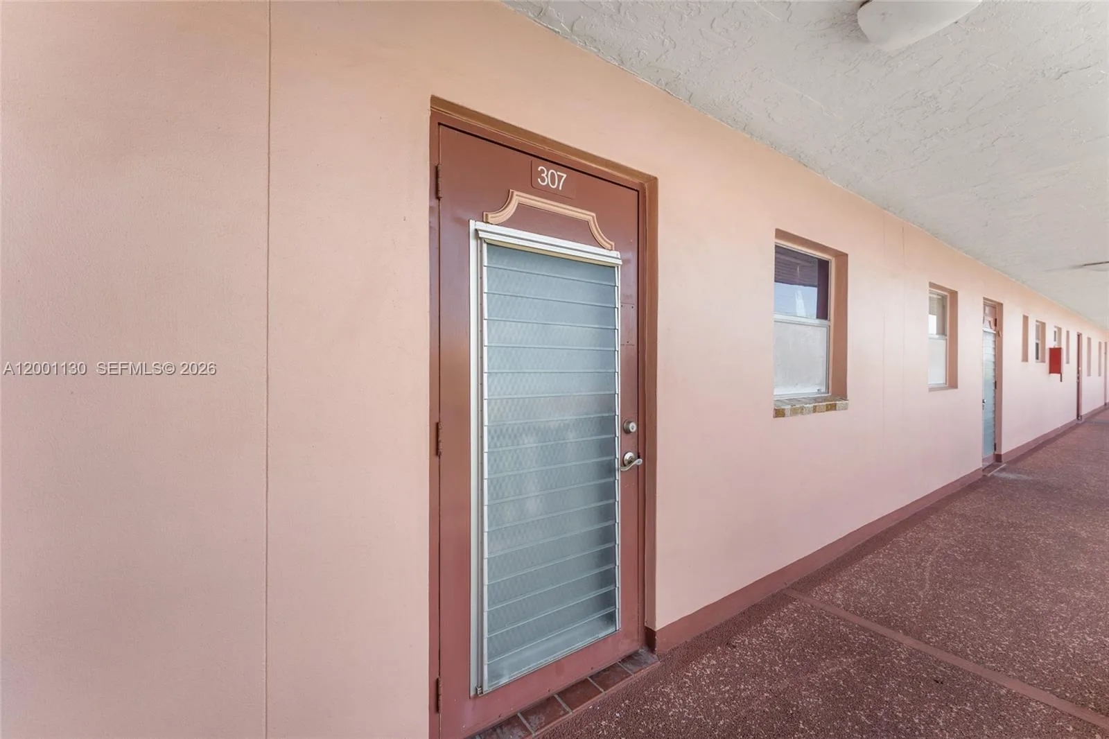 9401 Sunrise Lakes Blvd # 307, Sunrise, FL 33322 photo 3