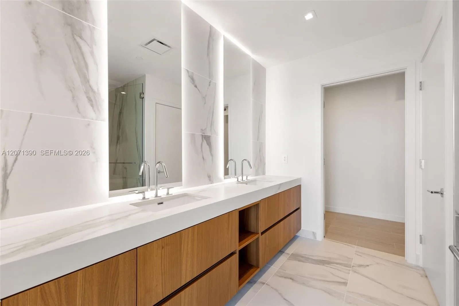 1400 Biscayne Blvd # 1905, Miami, FL 33132 photo 13