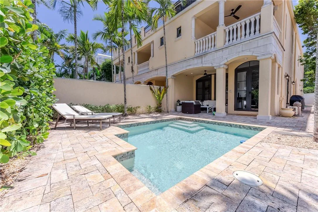 1206 NE 1st Street # 1206, Fort Lauderdale, FL 33301