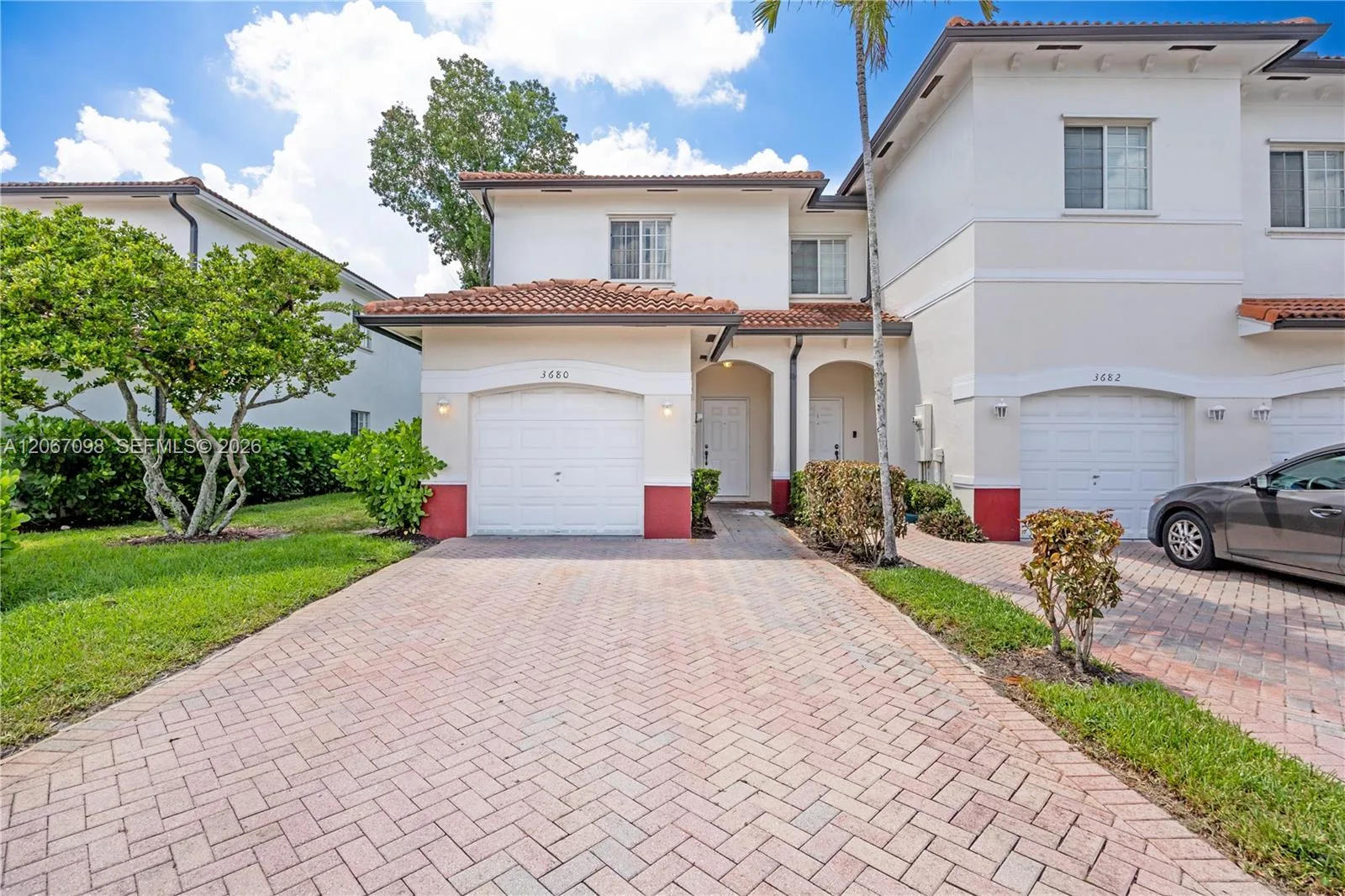 3680 NW 29th Ct, Lauderdale Lakes, FL 33311 photo 2