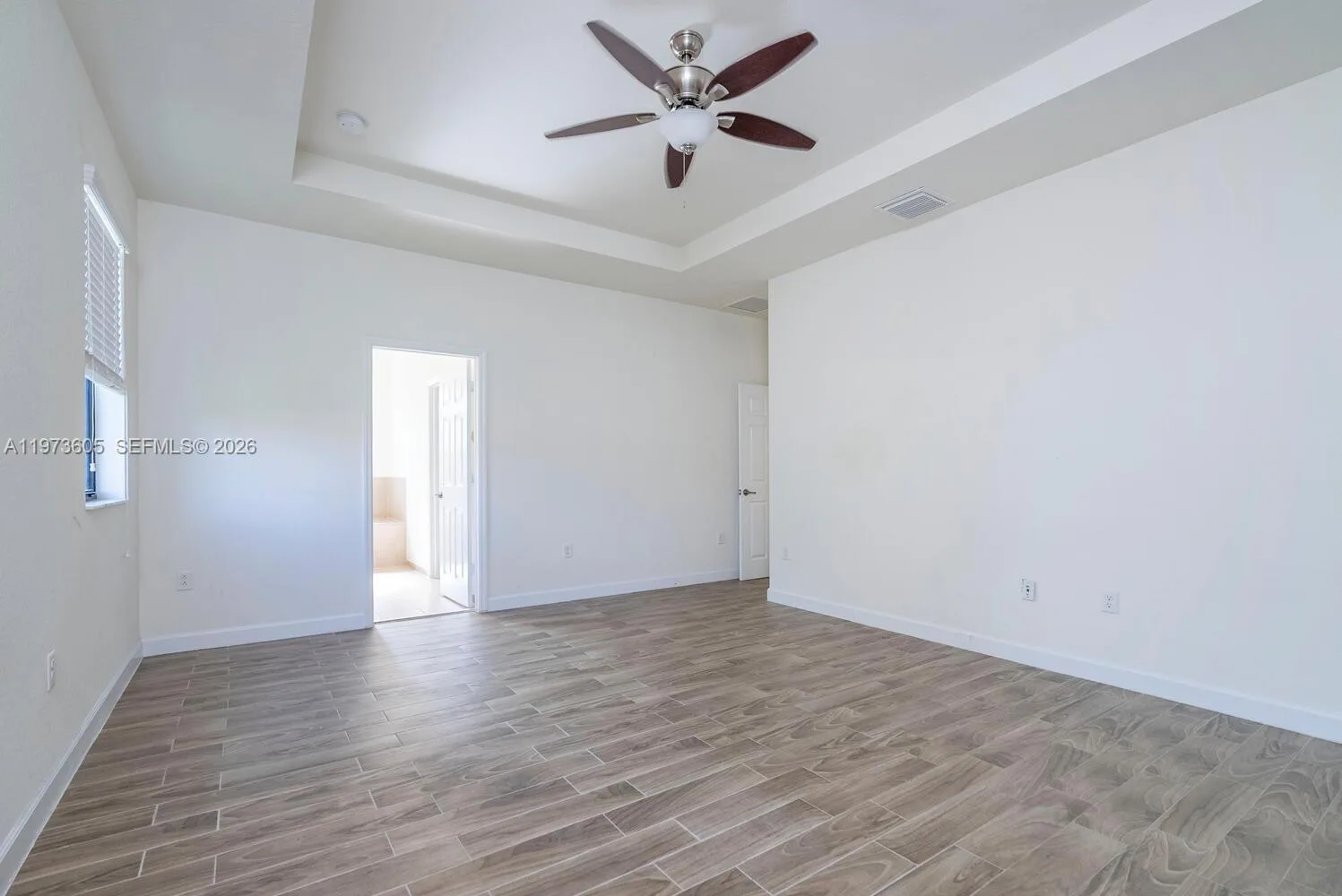 516 SE 35th Ter, Homestead, FL 33033 photo 12