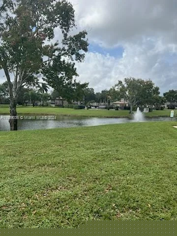 5 Amherst Ct # D, Royal Palm Beach, FL 33411 photo 5