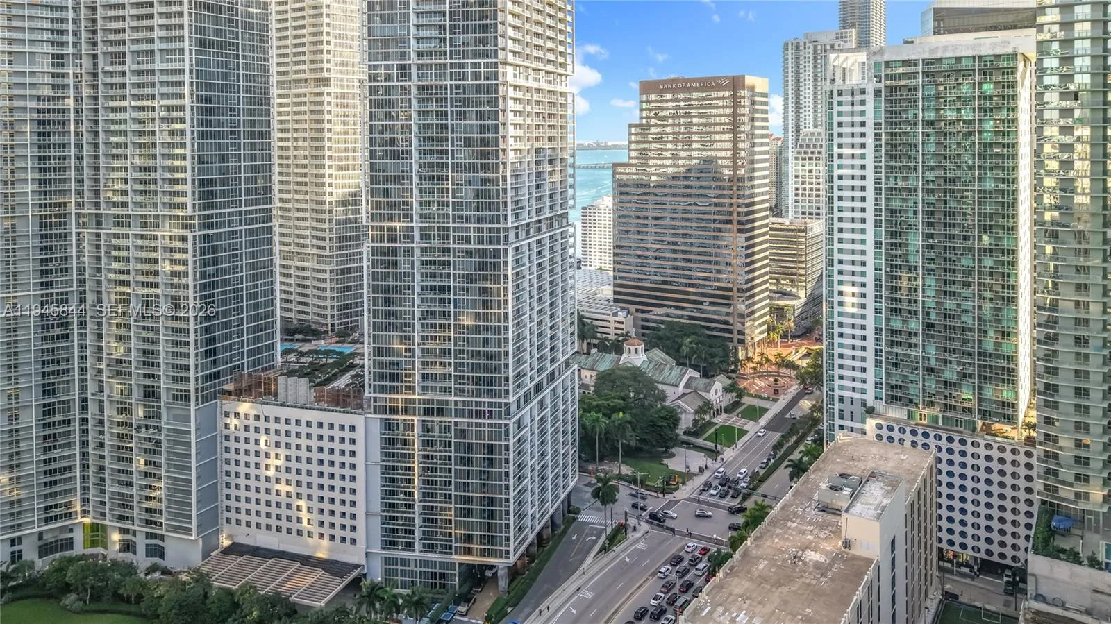 475 Brickell Ave # 4215, Miami, FL 33131 photo 2