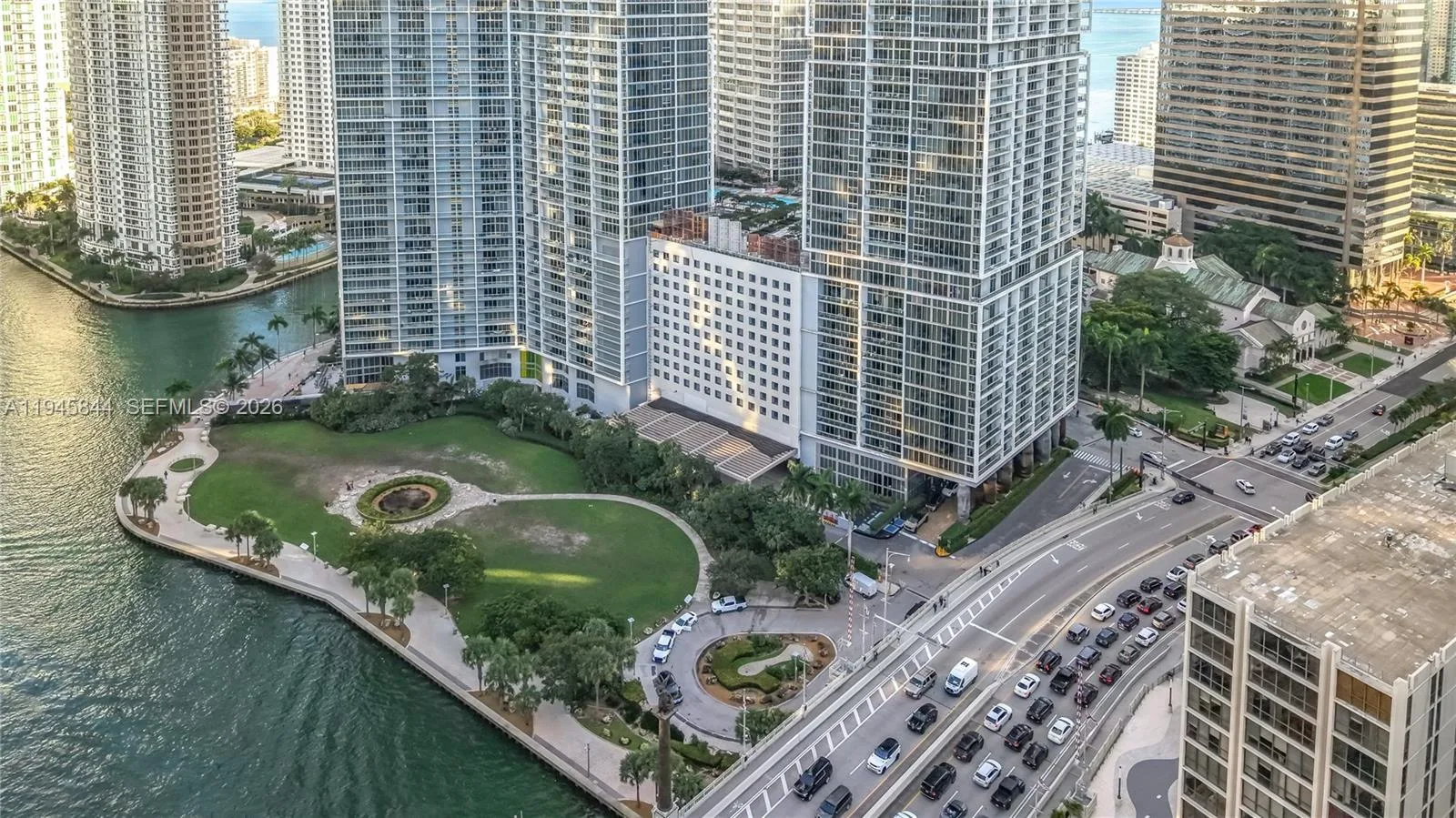 475 Brickell Ave # 4215, Miami, FL 33131 photo 3