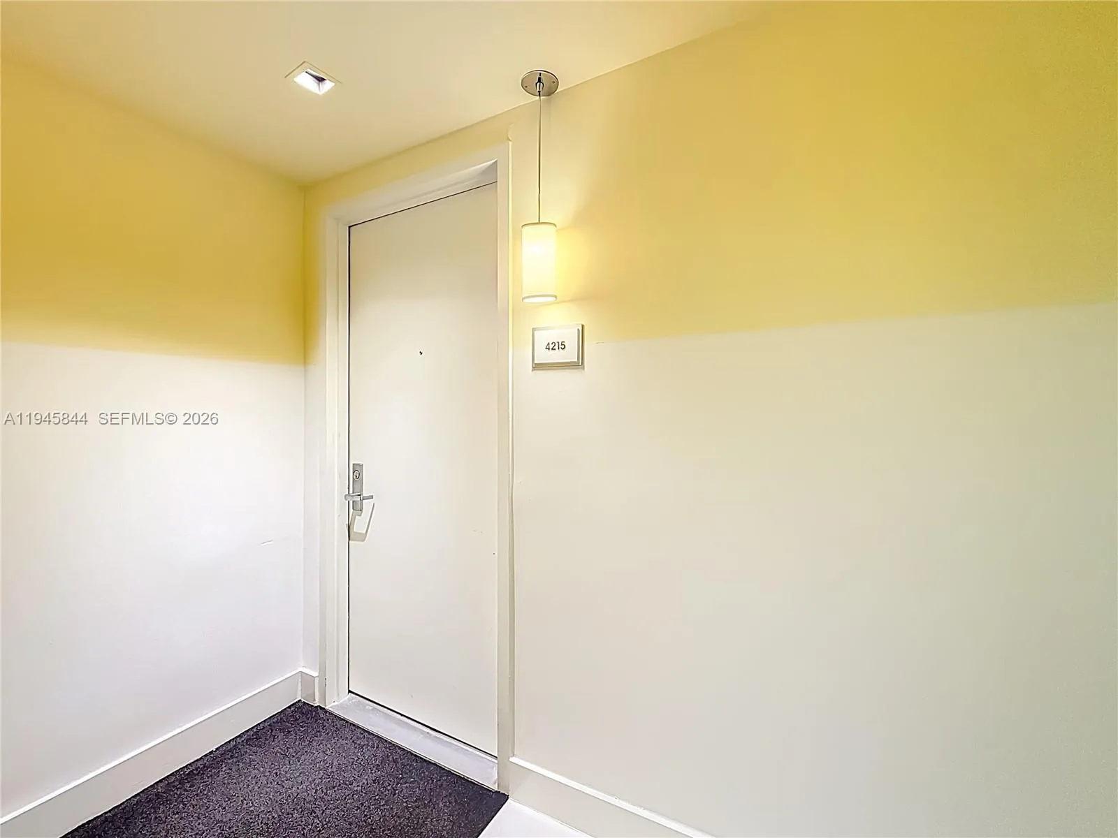 475 Brickell Ave # 4215, Miami, FL 33131 photo 4