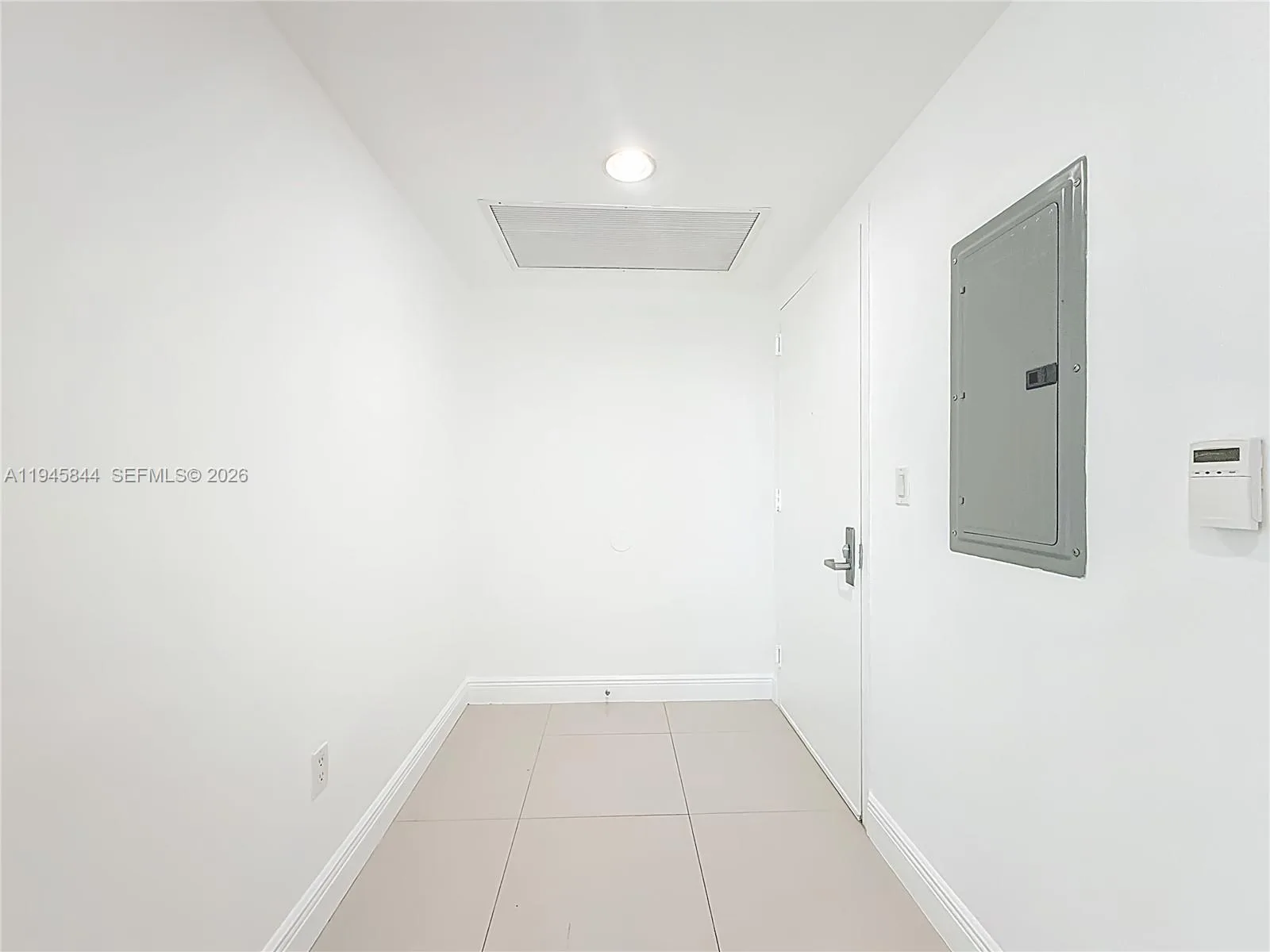 475 Brickell Ave # 4215, Miami, FL 33131 photo 5