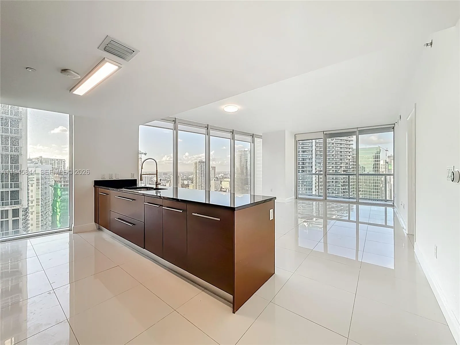 475 Brickell Ave # 4215, Miami, FL 33131 photo 7