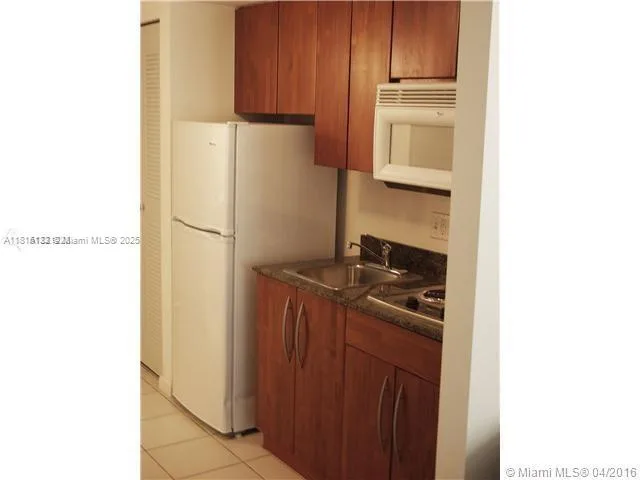 1200 Brickell Bay Dr # 3316, Miami, FL 33131 photo 5