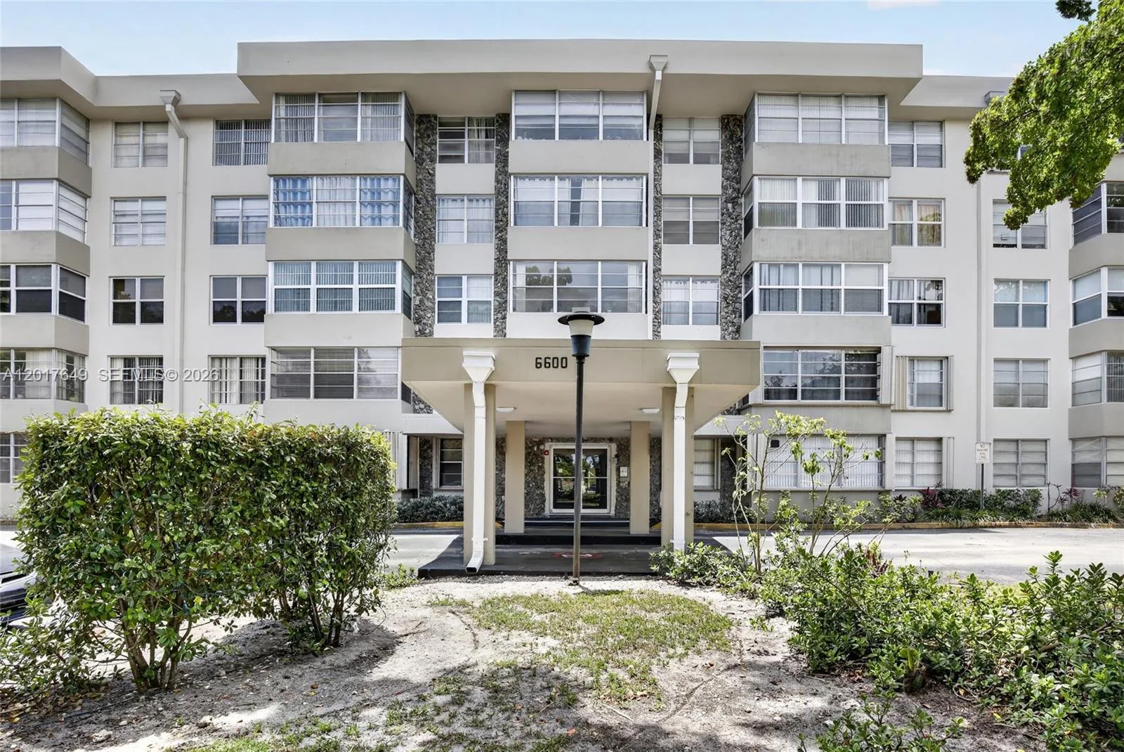 6600 Cypress Rd # 504, Plantation, FL 33317