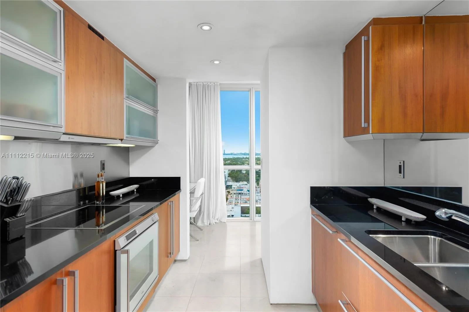 101 20th St # 2401, Miami Beach, FL 33139 photo 4