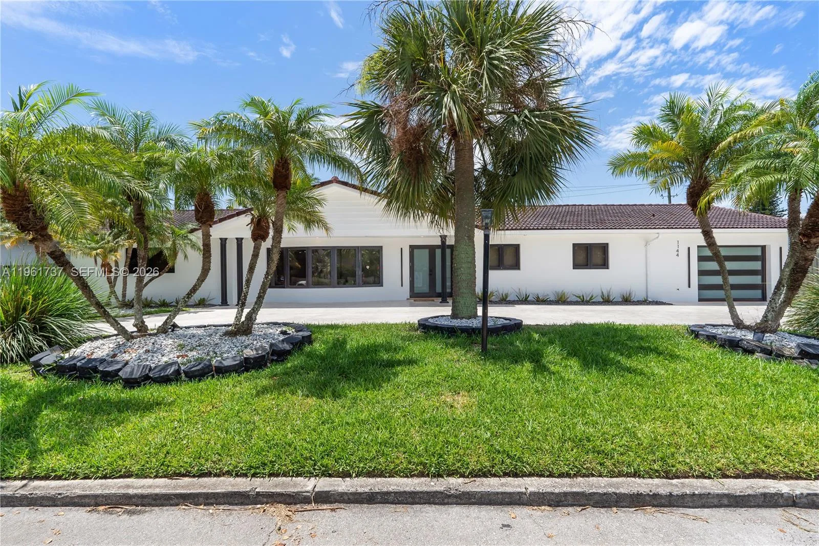 1144 Adams St, Hollywood, FL 33019