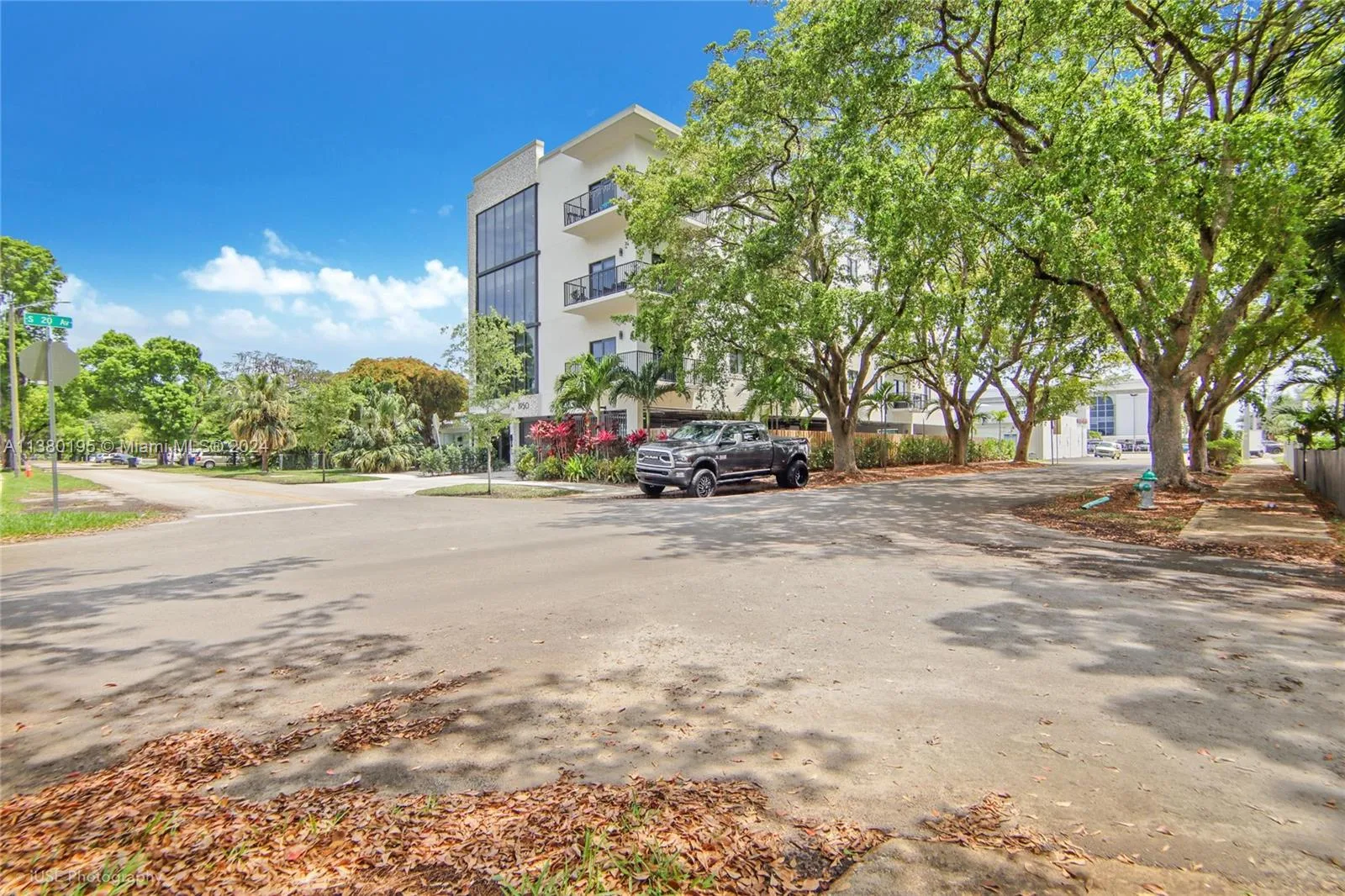 2018 Fletcher St, Hollywood, FL 33020 photo 10