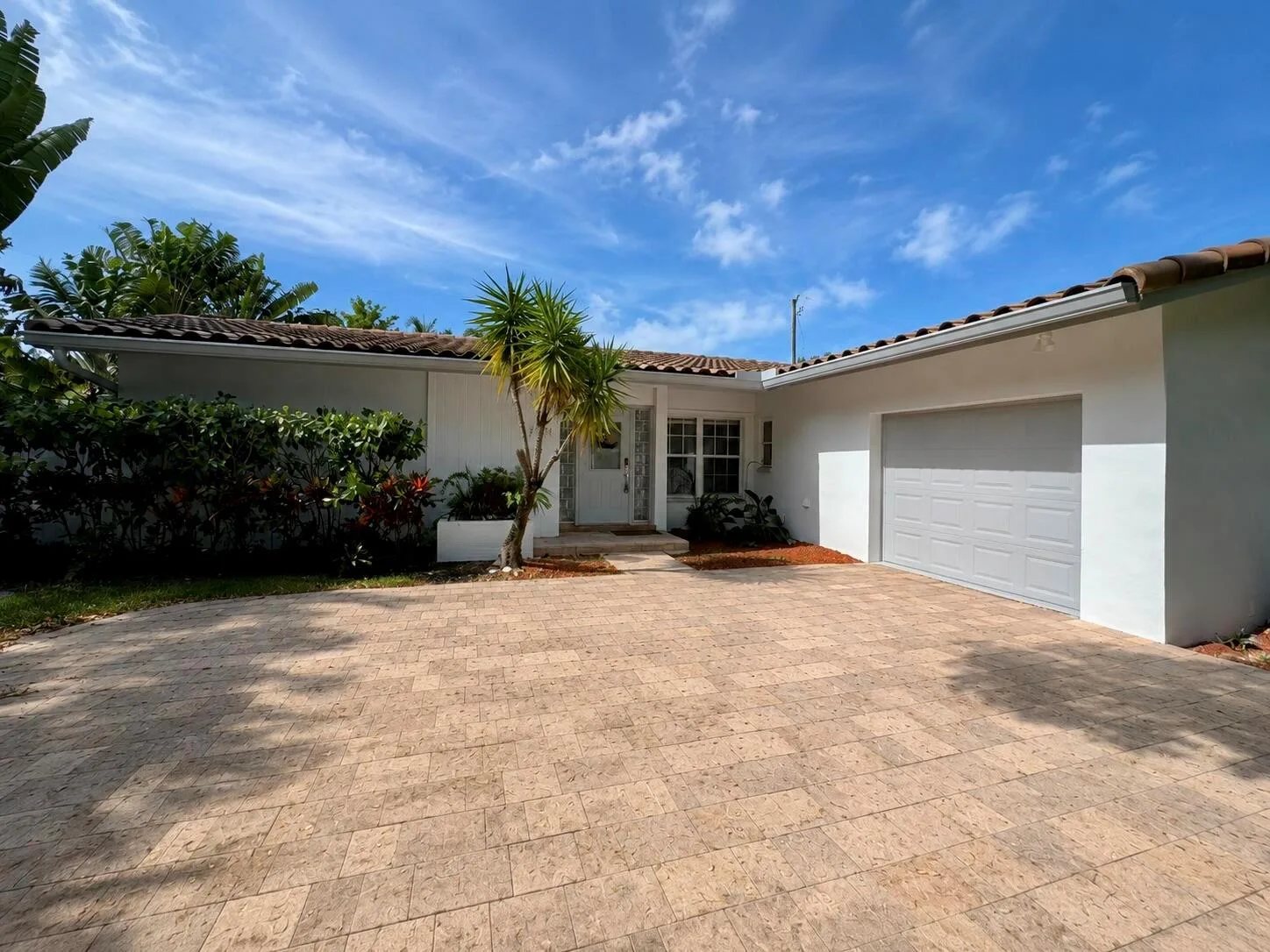 3230 Aqua Vista Drive, Pompano Beach, FL 33062 photo 2
