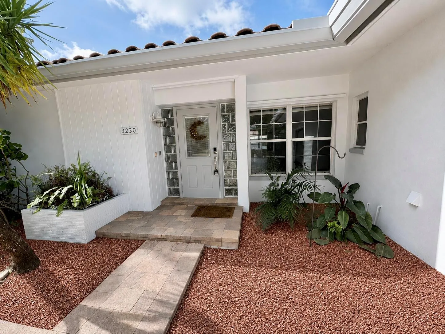 3230 Aqua Vista Drive, Pompano Beach, FL 33062 photo 4