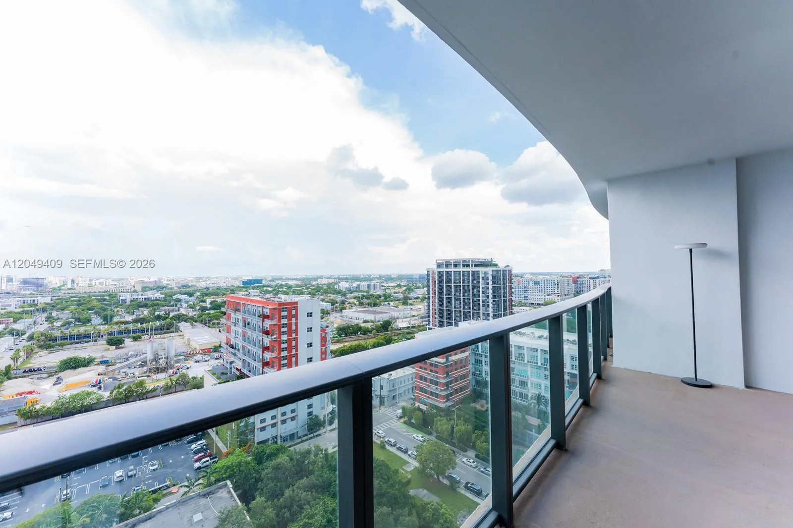 1600 NE 1st Ave # 1814, Miami, FL 33132