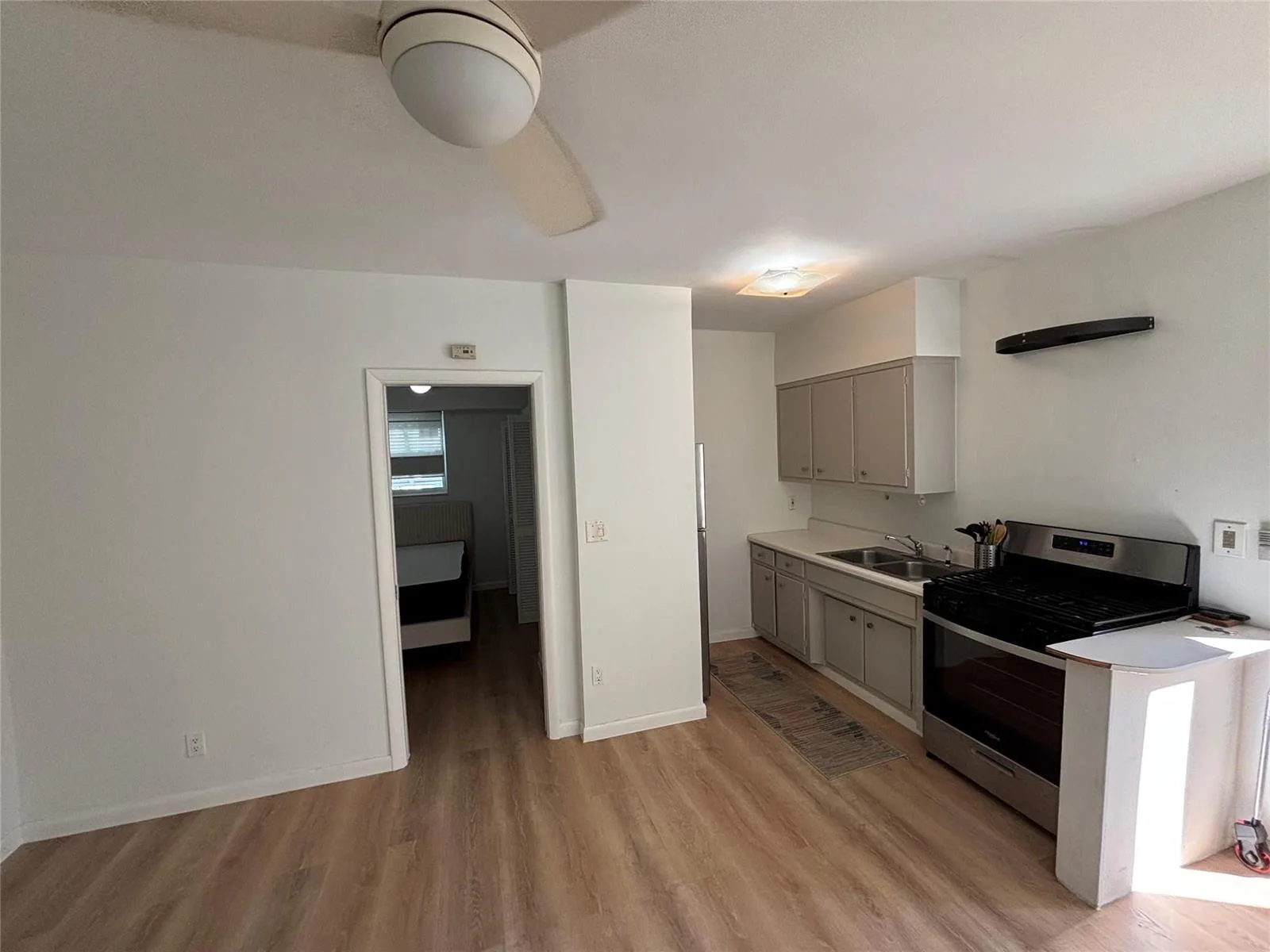 1315 SE 2nd Street # REAR EAST, Fort Lauderdale, FL 33301 photo 5