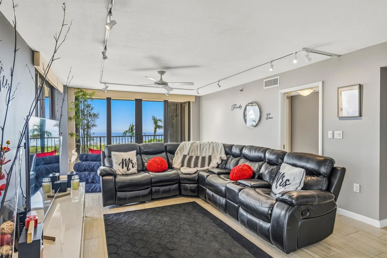 5047 N HIGHWAY A1A # 503, Hutchinson Island, FL 34949 photo 6