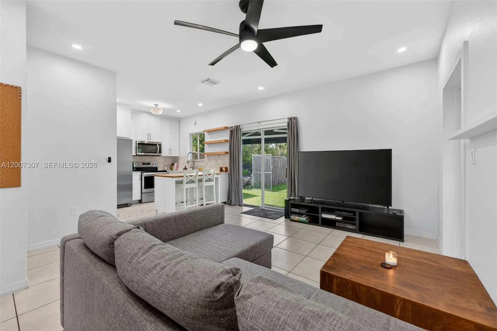 12310 SW 216th St, Miami, FL 33170 photo 12