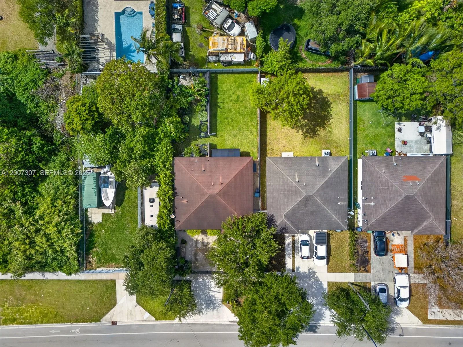 12310 SW 216th St, Miami, FL 33170 photo 2
