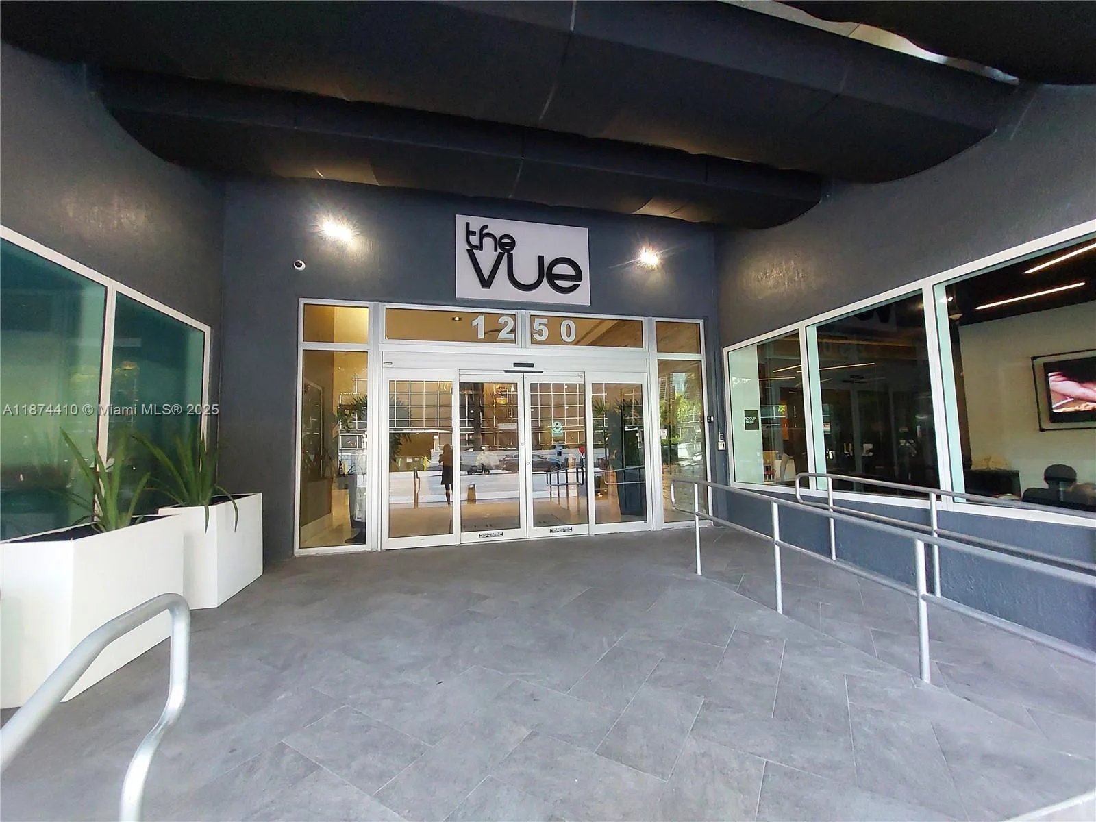 1250 S Miami Ave # 2011, Miami, FL 33130 photo 2