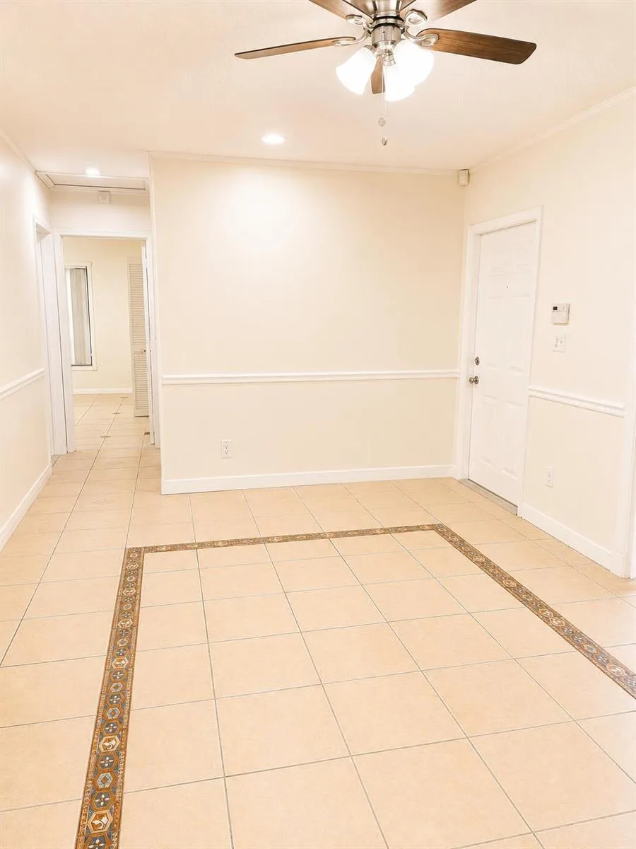 5318 Garden Hills Circle, West Palm Beach, FL 33415 photo 4