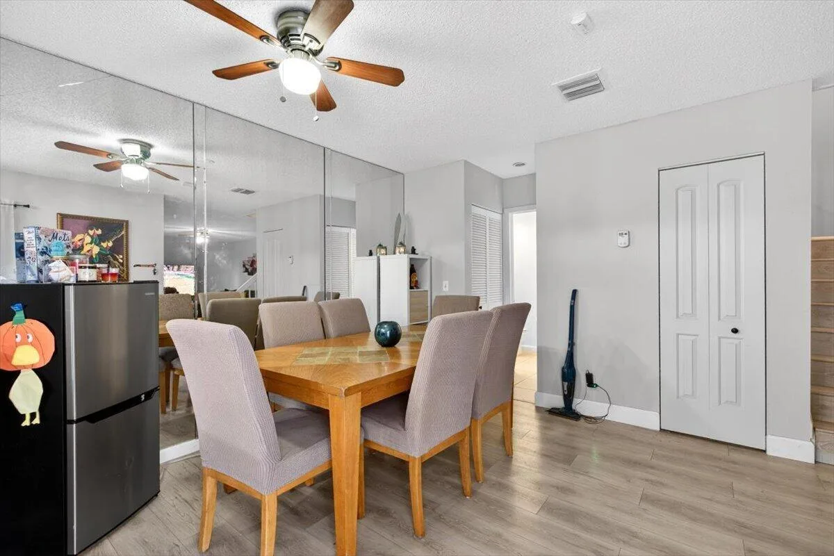 6351 Seven Springs Boulevard # B, FL 33463 photo 8