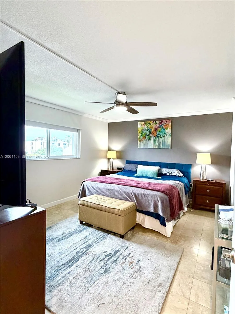 3750 NE 169th St # 311, North Miami Beach, FL 33160 photo 4