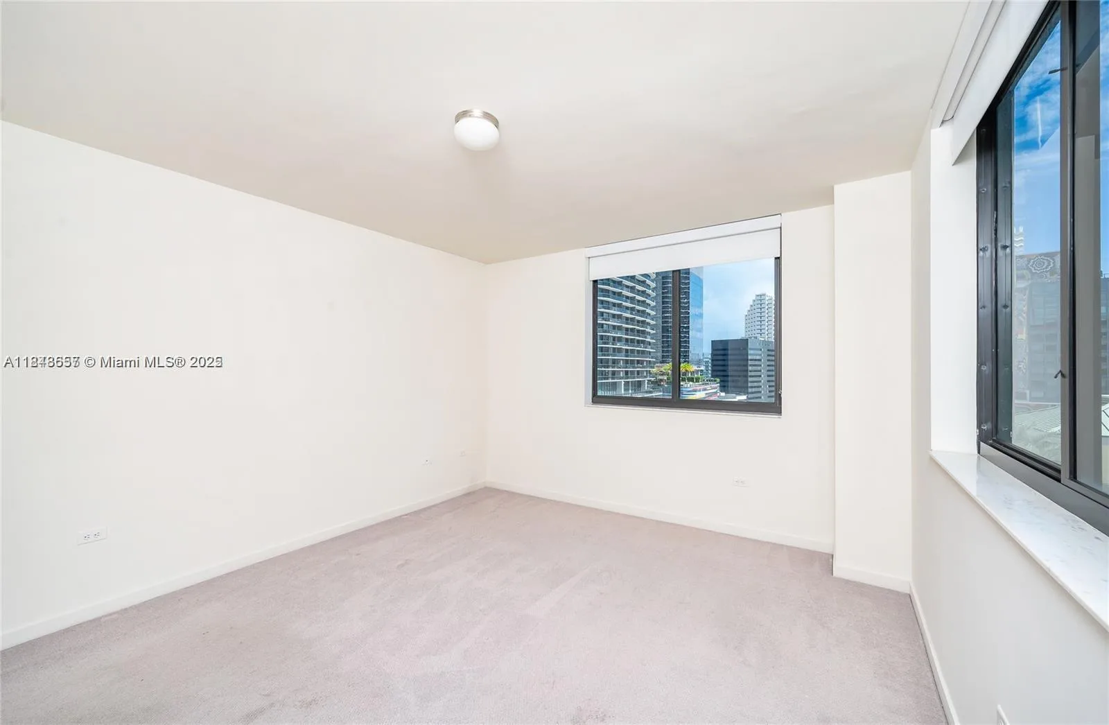 999 SW 1st Ave # 2717, Miami, FL 33130 photo 13