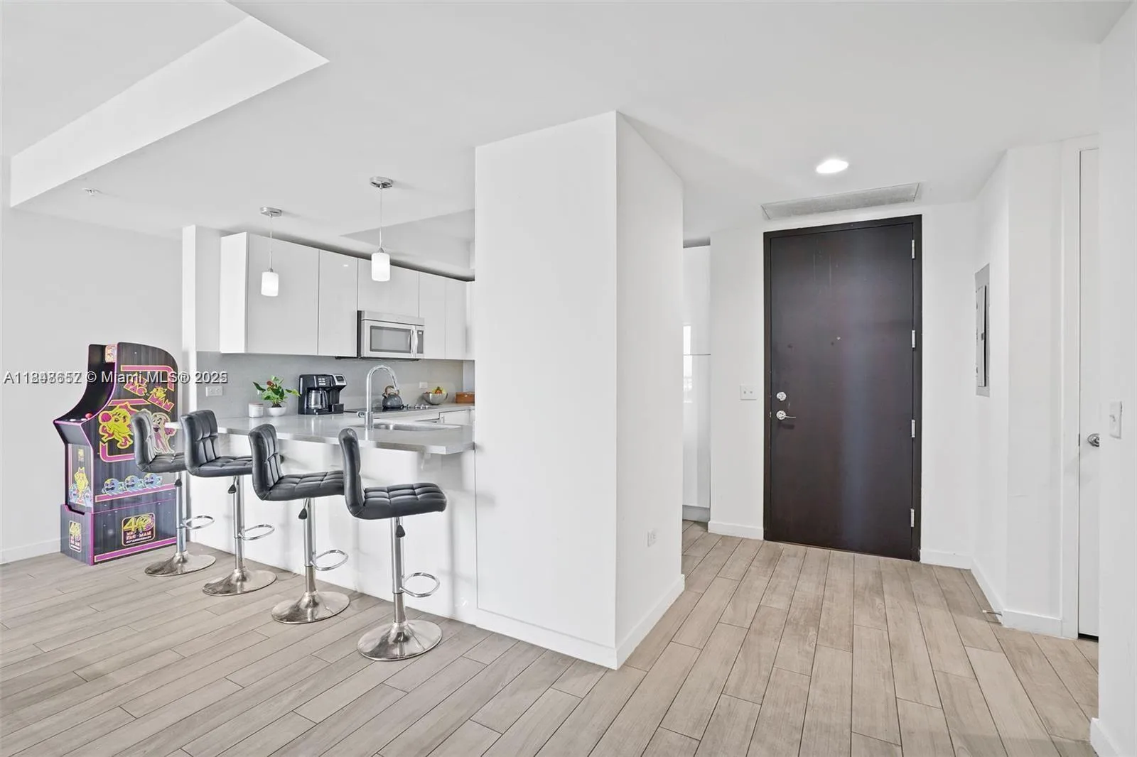 999 SW 1st Ave # 2717, Miami, FL 33130 photo 6
