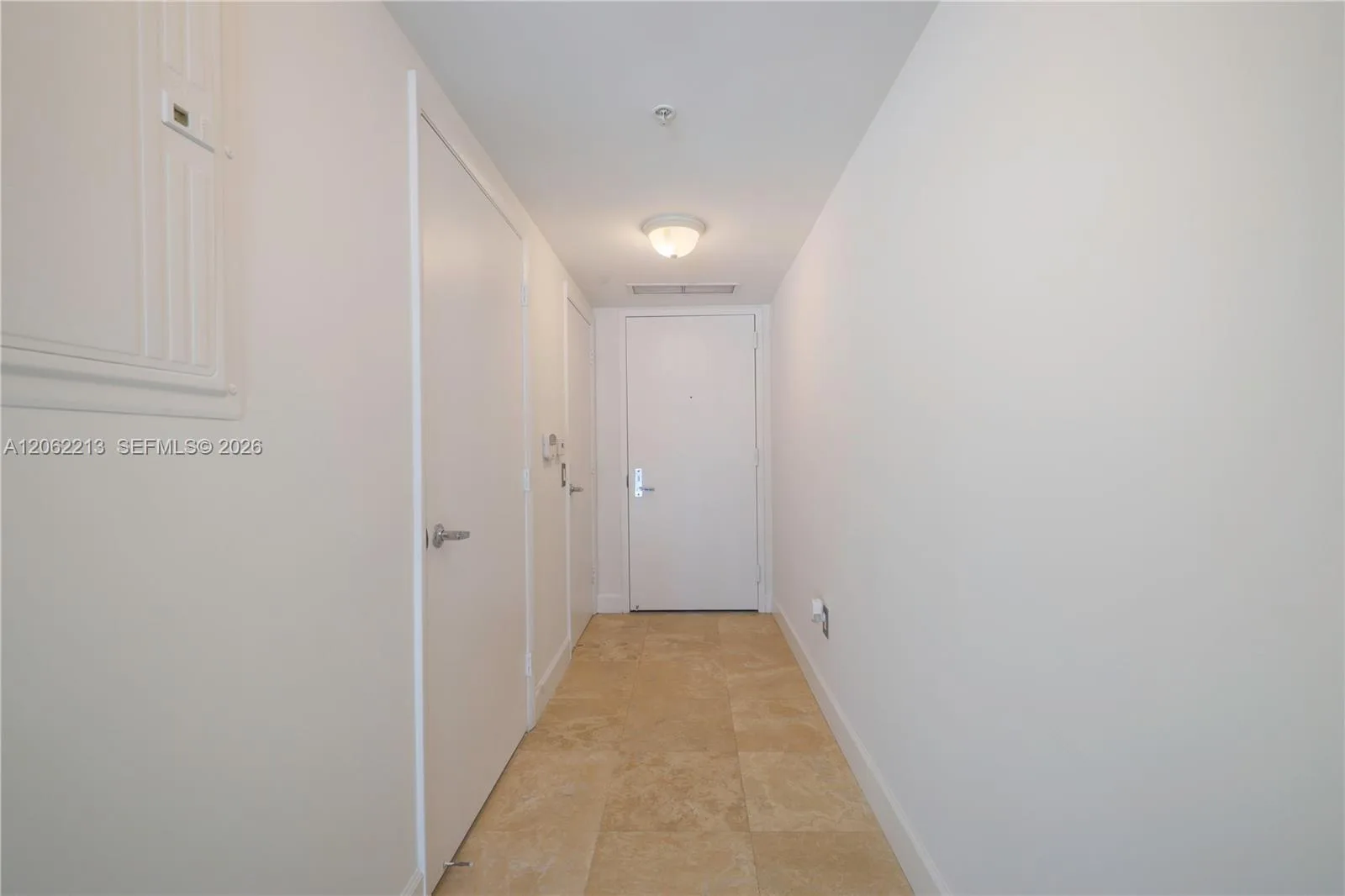 41 SE 5th St # 906, Miami, FL 33131 photo 7