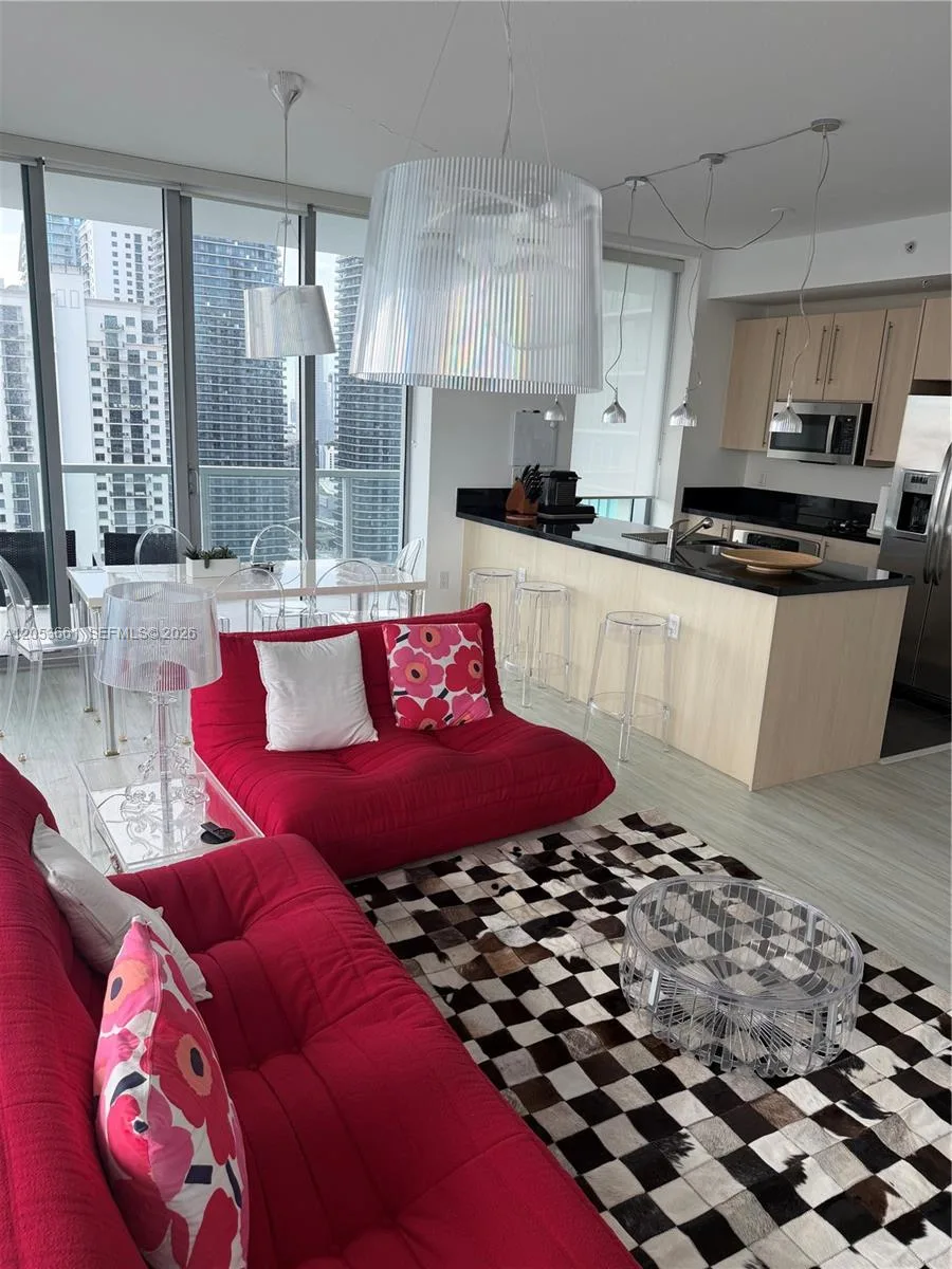 79 SW 12th St # 3312-S, Miami, FL 33130 photo 5