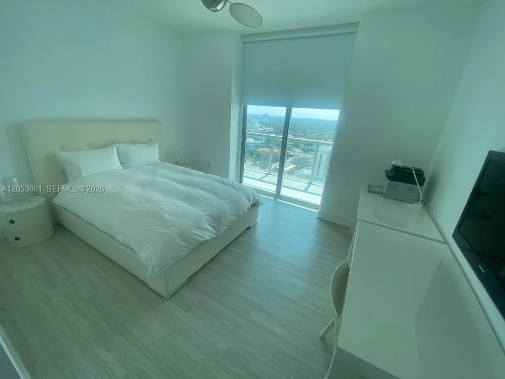 79 SW 12th St # 3312-S, Miami, FL 33130 photo 9