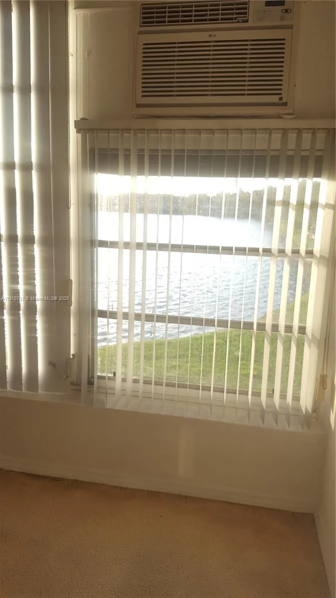 19080 NE 3rd Ct # 318, Miami, FL 33179 photo 3