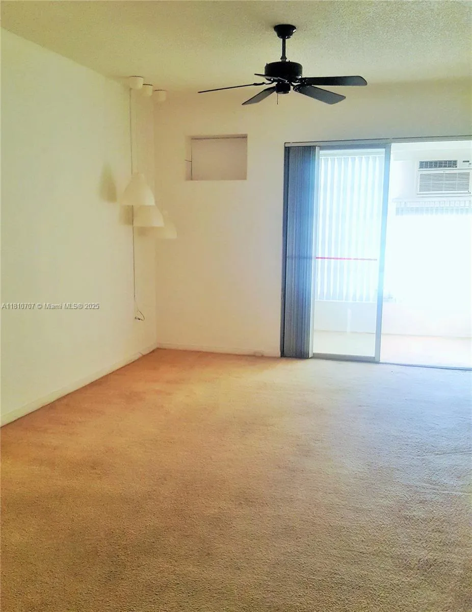19080 NE 3rd Ct # 318, Miami, FL 33179 photo 4