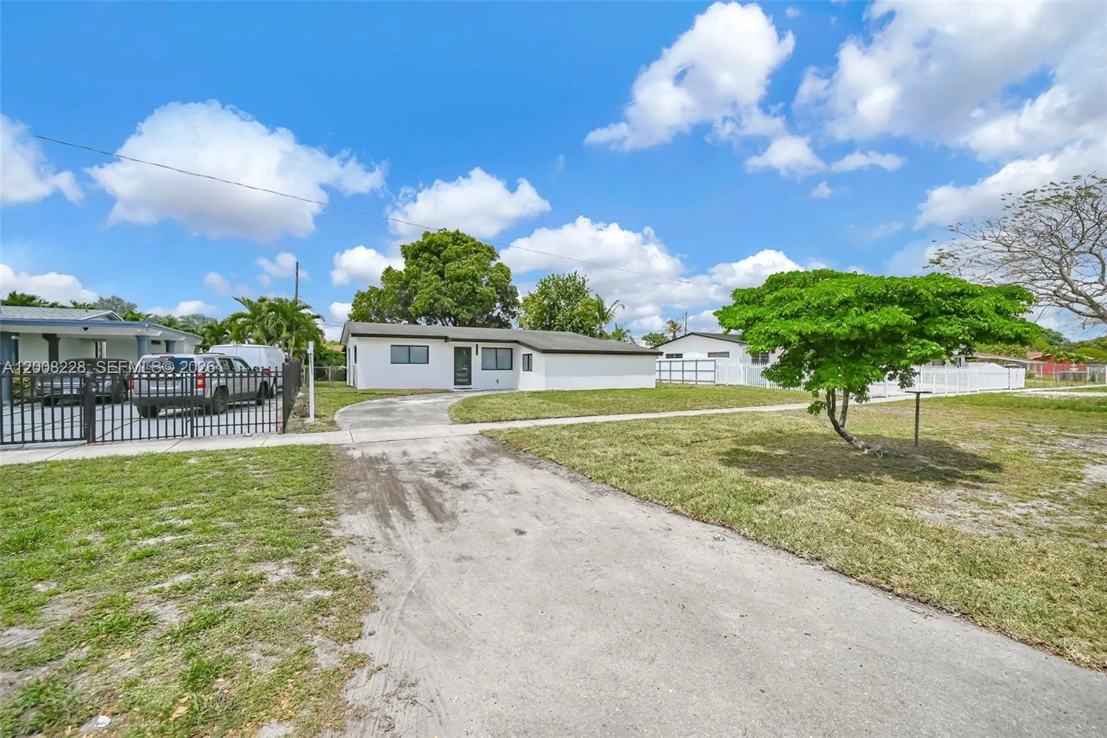 18530 NW 42nd Ave, Miami Gardens, FL 33055 photo 5