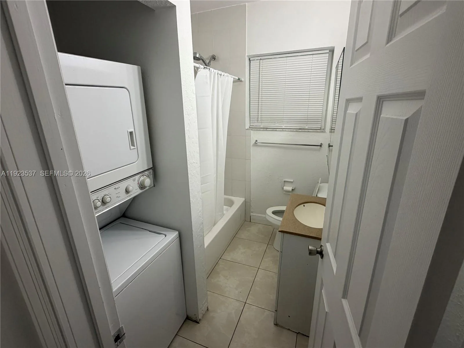 851 80th St, Miami Beach, FL 33141 photo 2