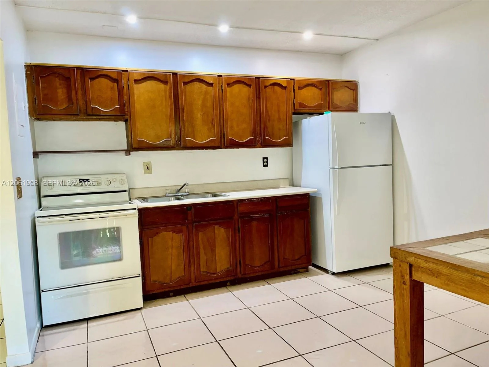 274 SW 9th St # 2, Dania Beach, FL 33004 photo 11