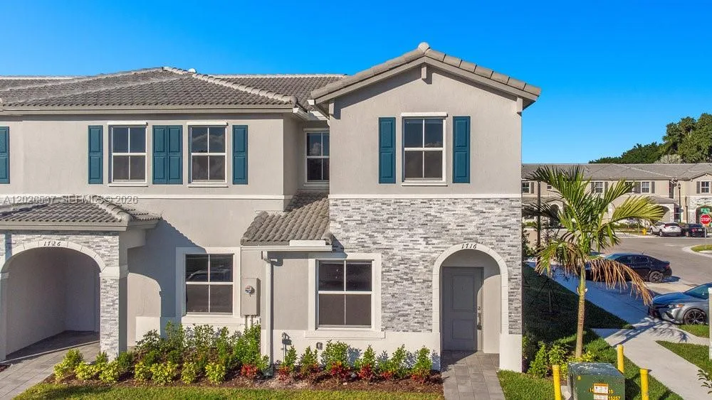 1716 SE 26th Rd # 1716, Homestead, FL 33035