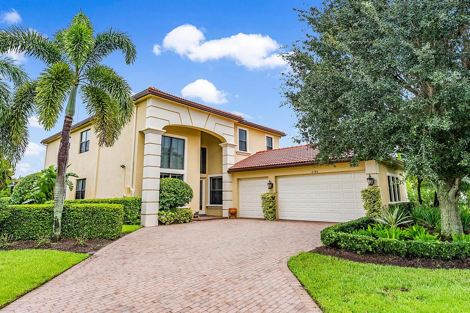 6786 Fox Hollow Drive, West Palm Beach, FL 33412