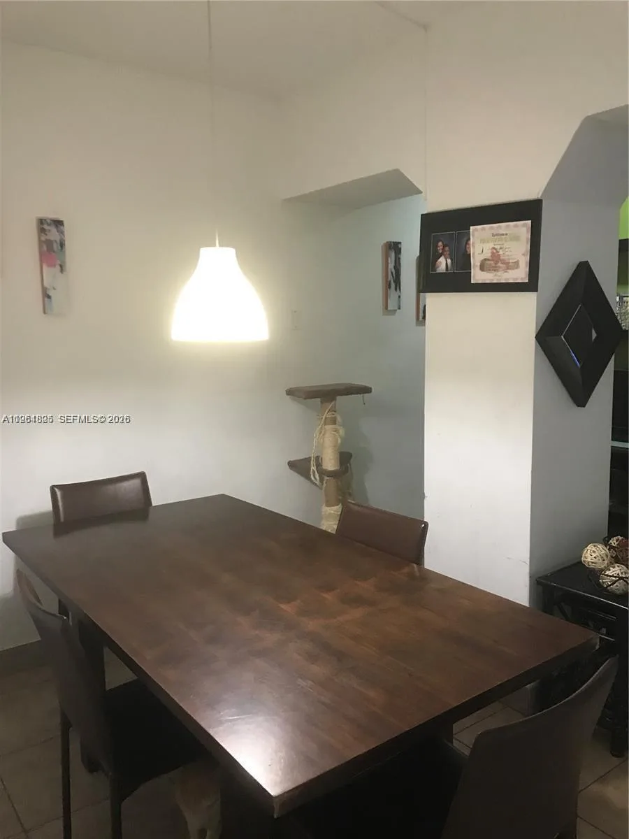 1960 Marseille Dr # 305, Miami Beach, FL 33141 photo 3