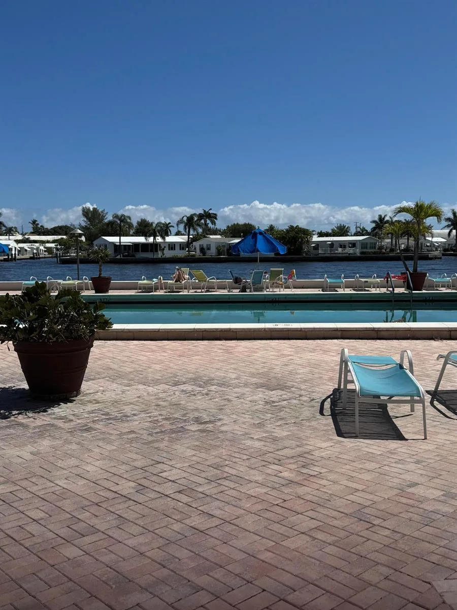 2010 S Federal Highway # I 405, Boynton Beach, FL 33435