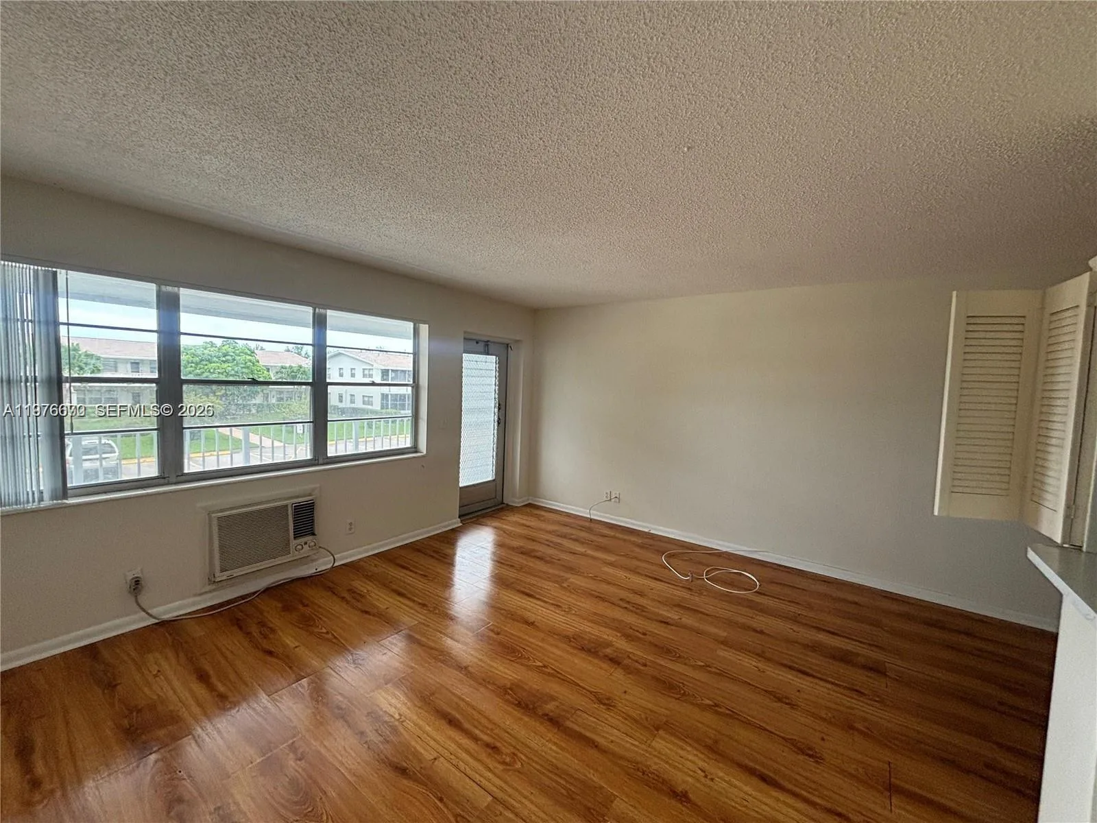 36 Windsor # B, West Palm Beach, FL 33417 photo 2
